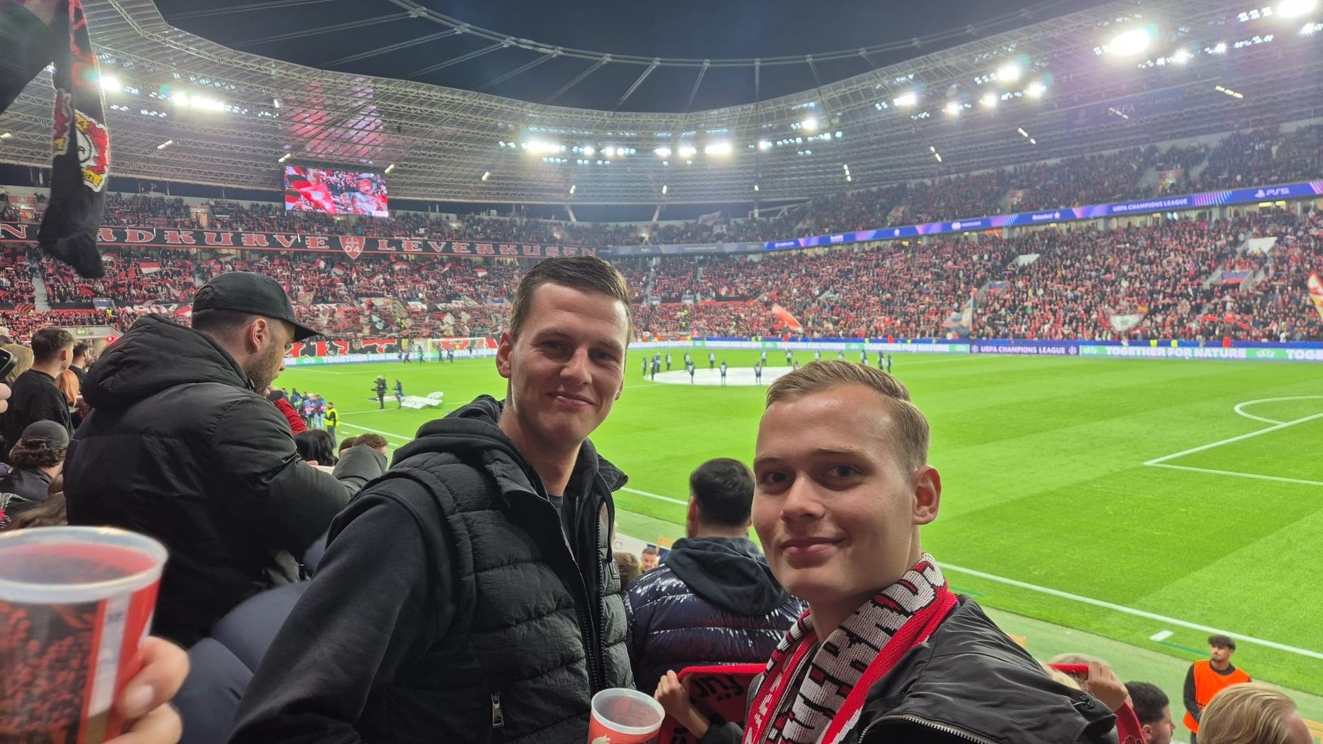 bayer leverkusen (1).jpg bayer leverkusen (1).jpg