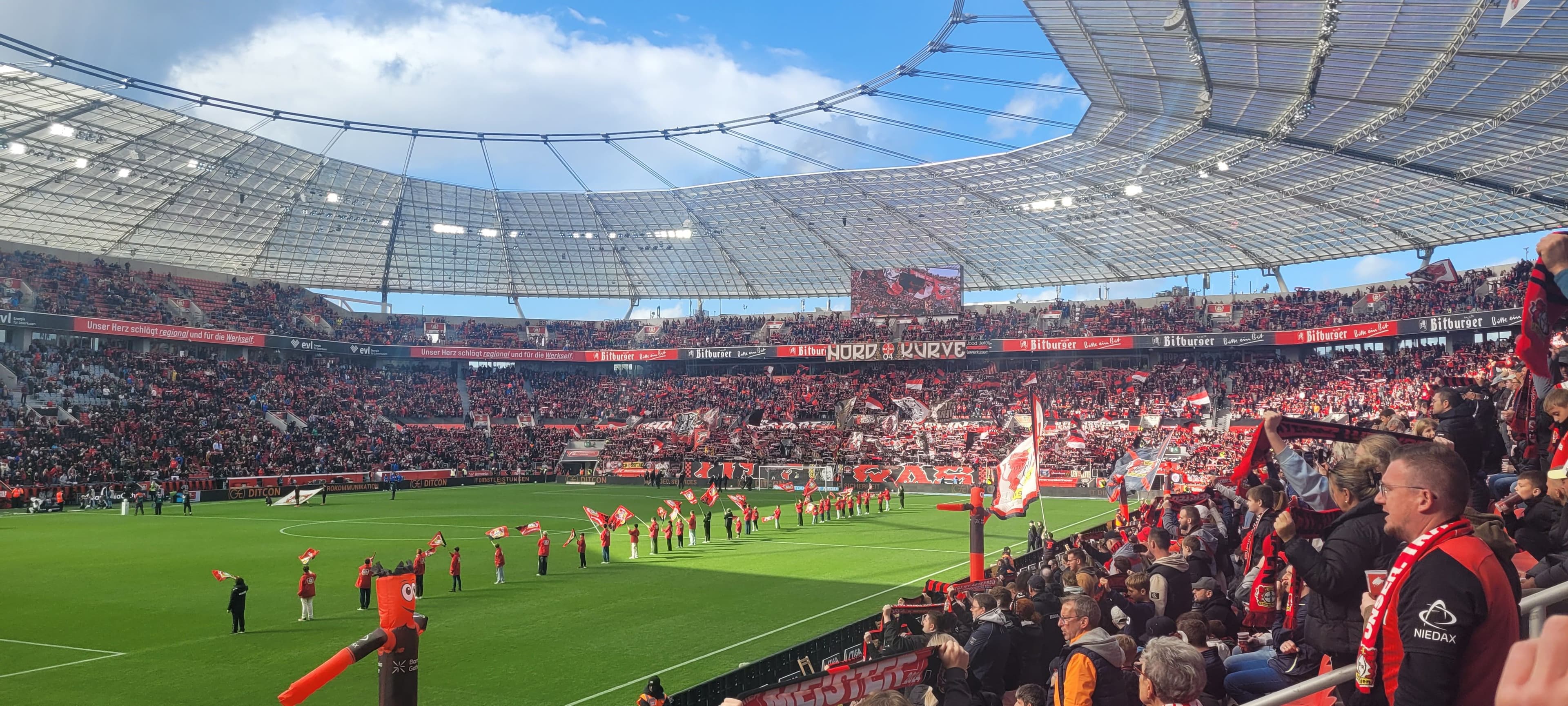 bayer leverkusen (2).jpg bayer leverkusen (2).jpg
